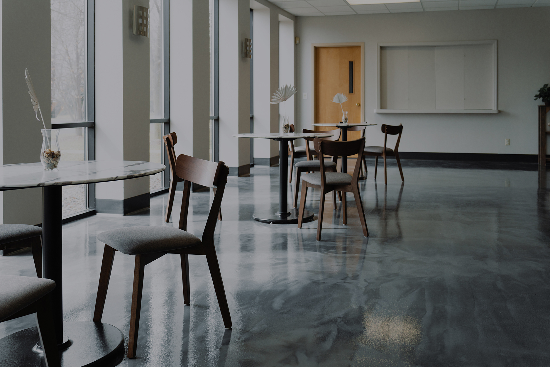 epoxy flooring with table and chairs